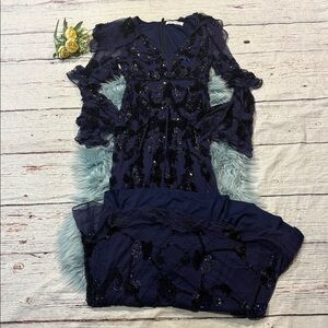 NWT Mac Duggal Navy Blue Embellished Sequin Floral Flutter Sleeve Maxi Dress